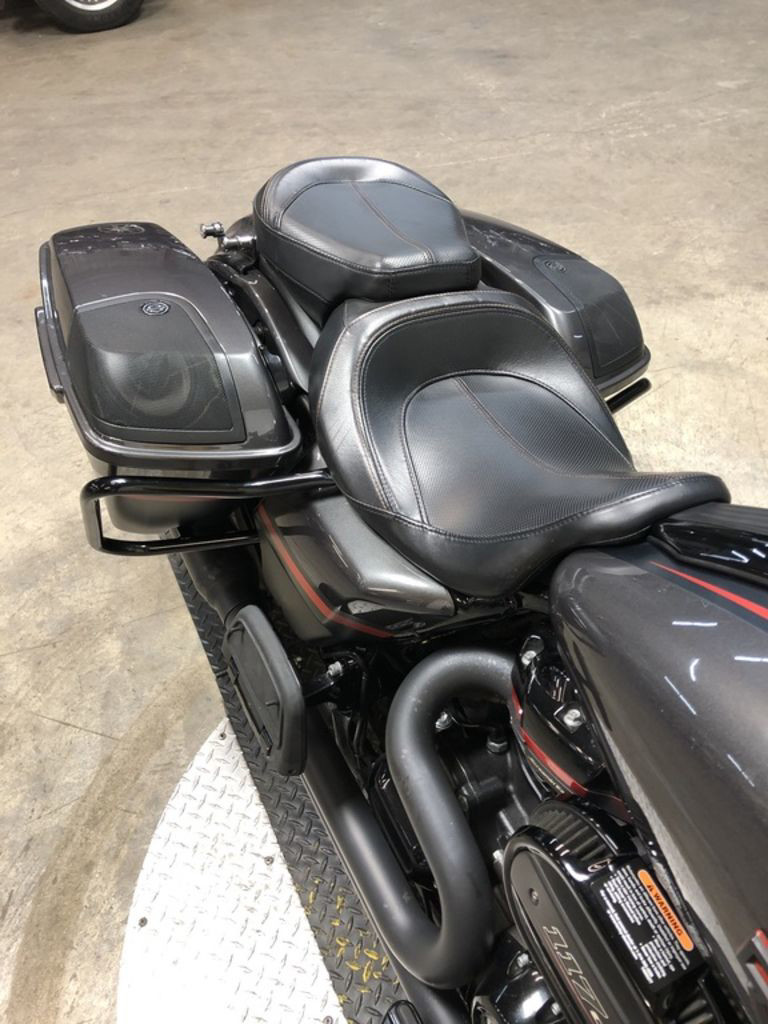 CVO® Street Glide®