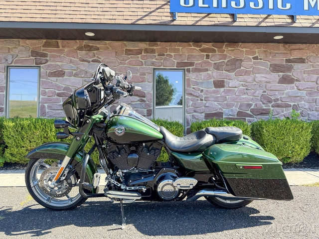 CVO® Road King®