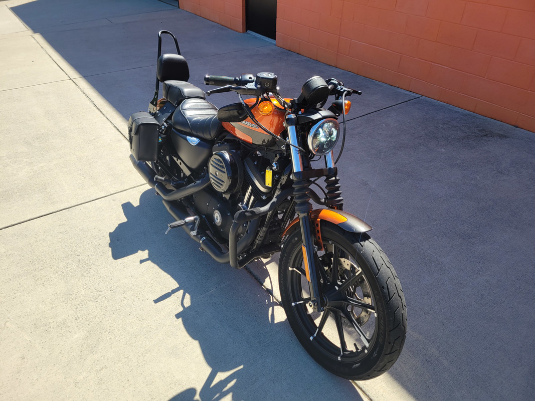 Iron 883®