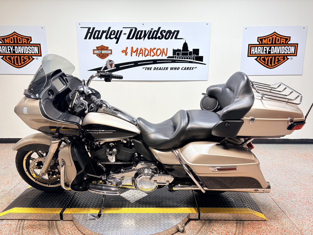 Road Glide® Ultra