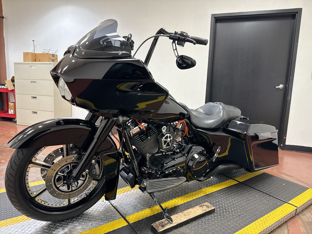 Road Glide® Custom