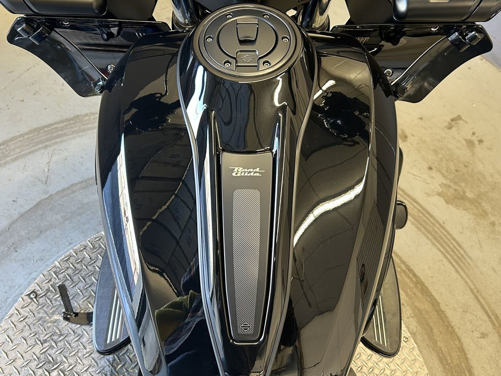 Road Glide®