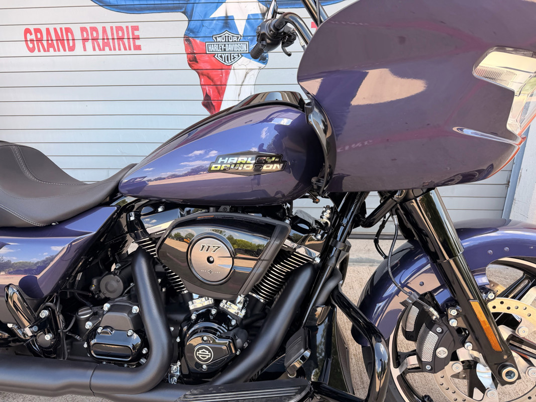 Road Glide®