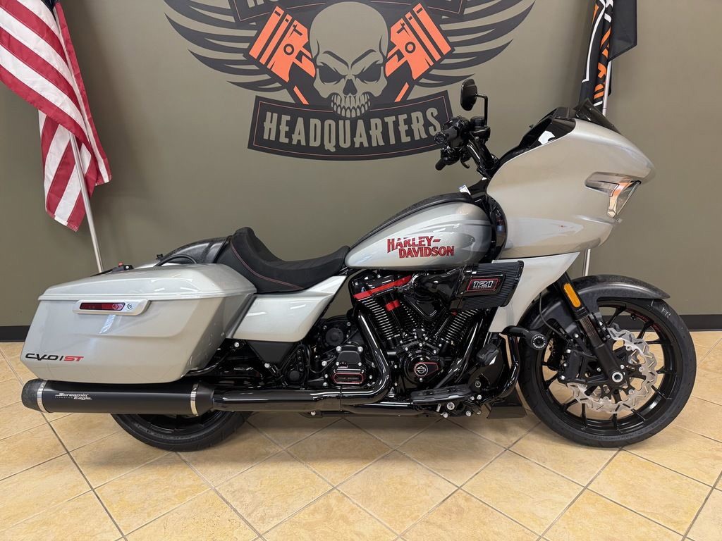 CVO® Road Glide® ST