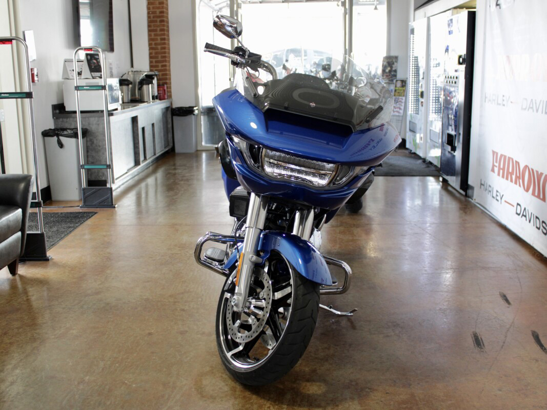 Road Glide®