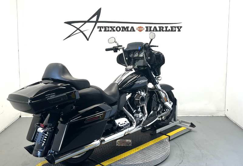 Street Glide® Special