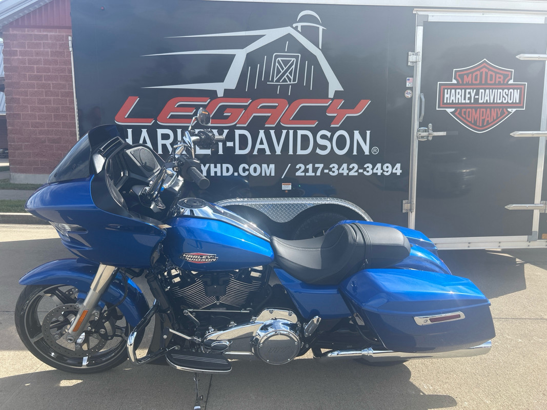 Road Glide®