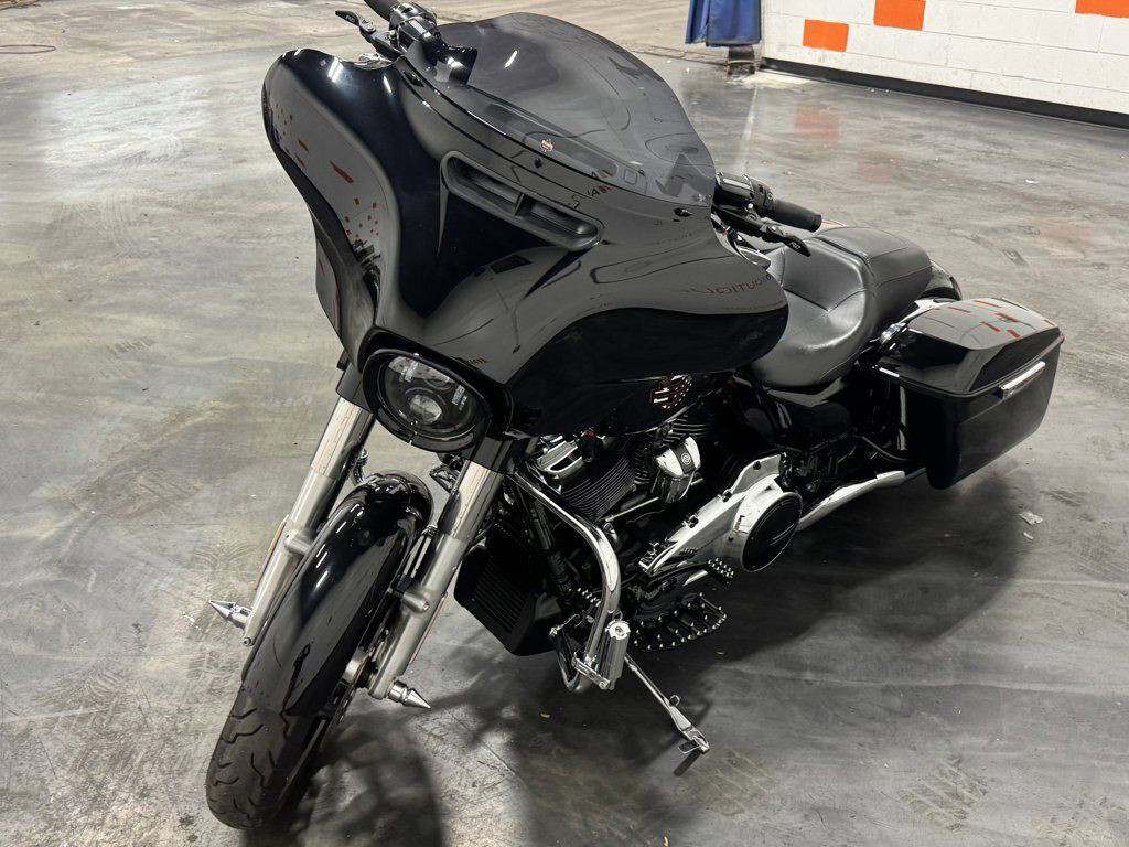 Street Glide® Special