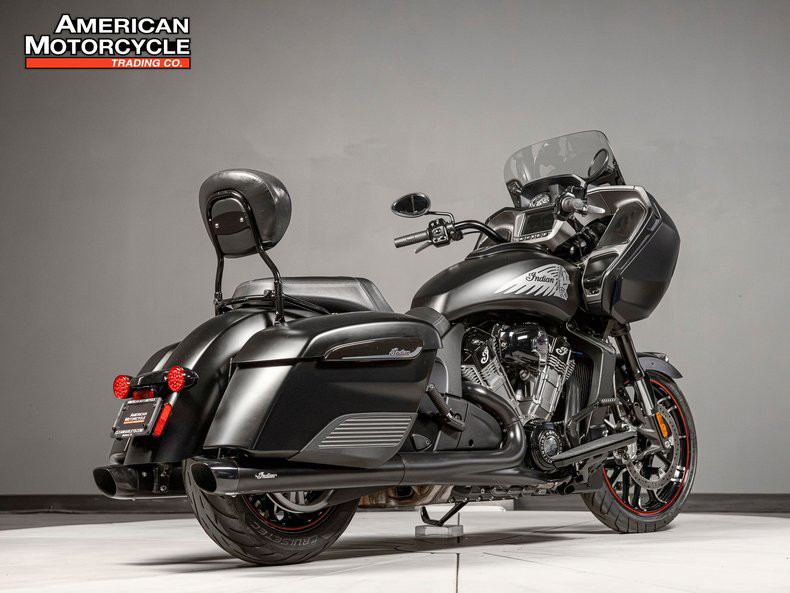 Challenger Dark Horse
