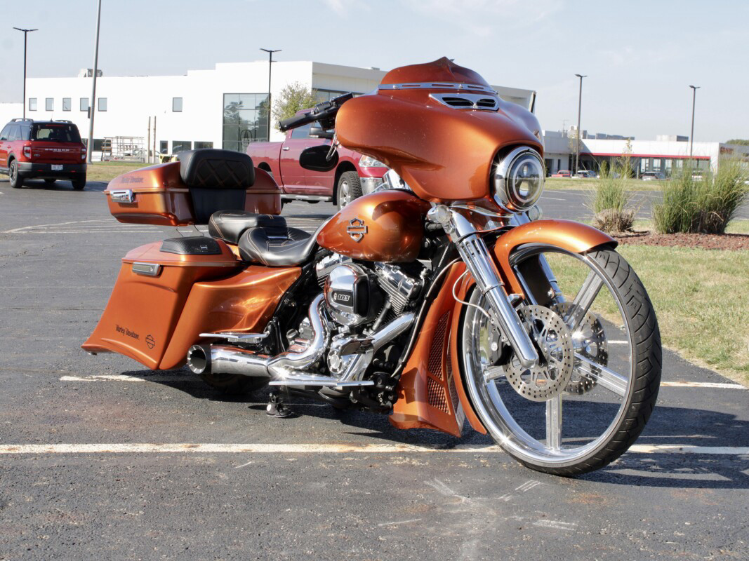 Street Glide®
