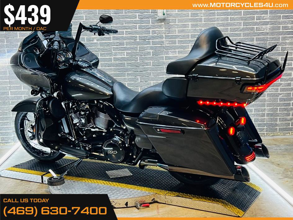 Road Glide®