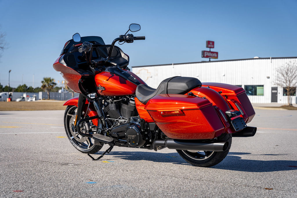 Road Glide®