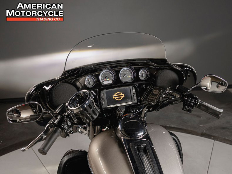 	Electra Glide® Ultra® Limited Low