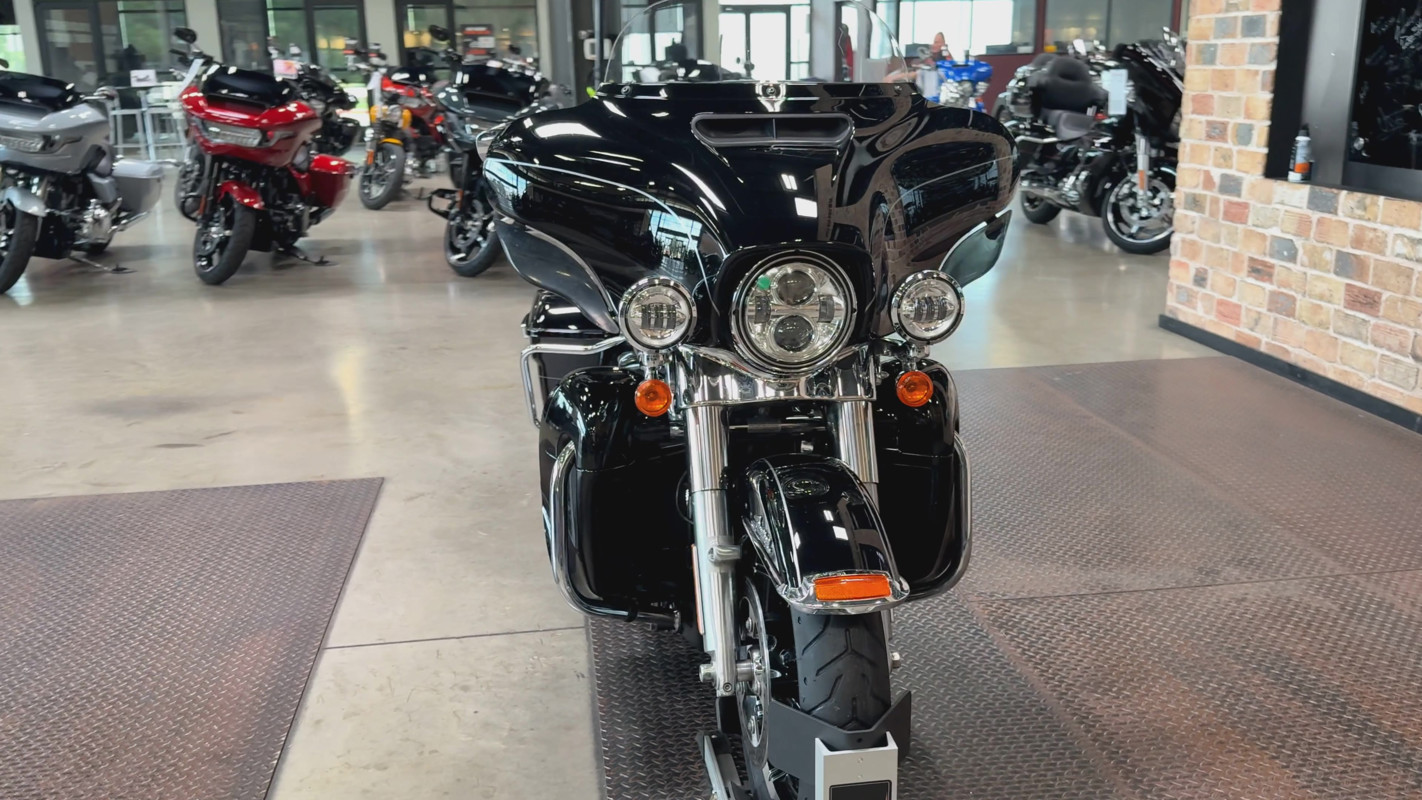 Electra Glide® Ultra Limited® Low