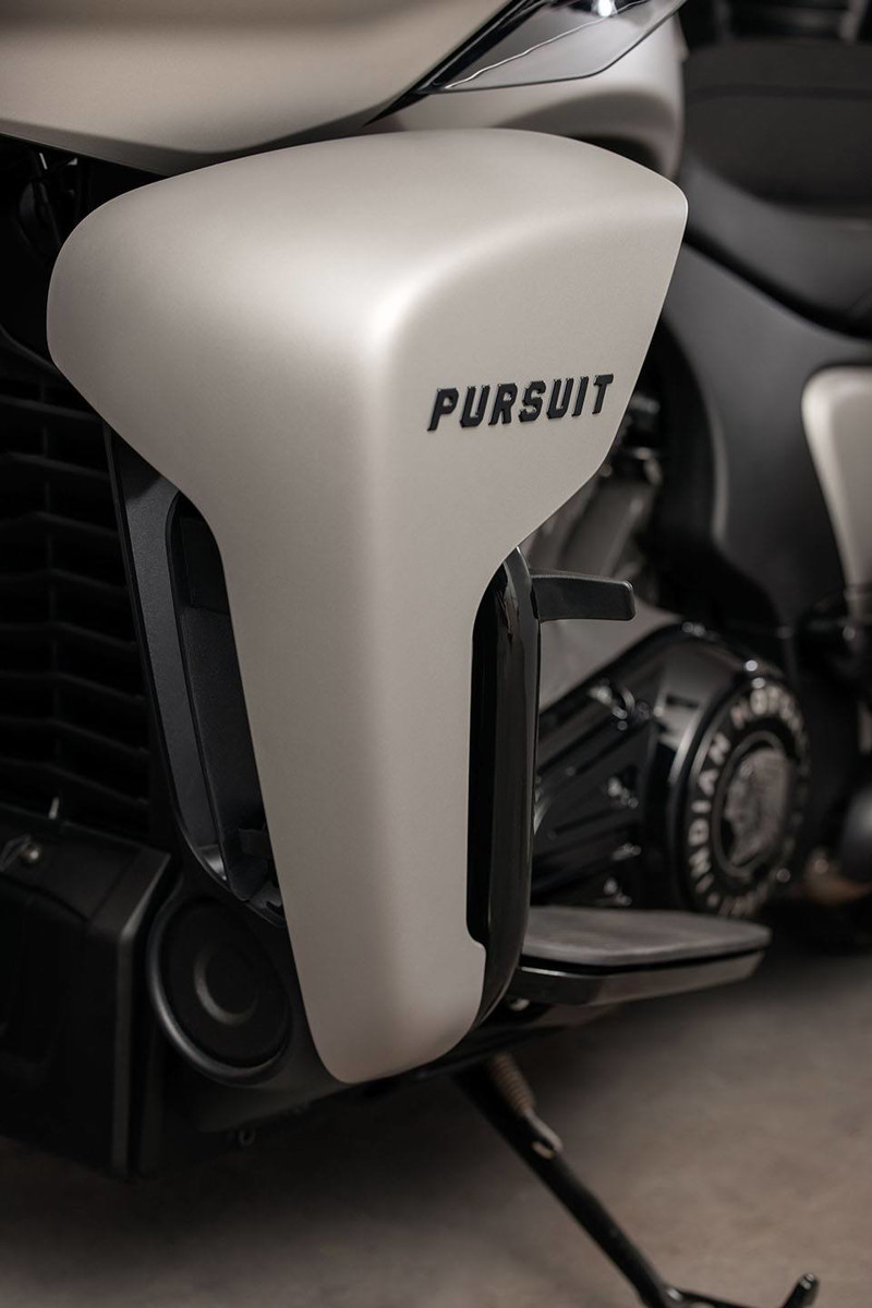 Pursuit Dark Horse Premium Package