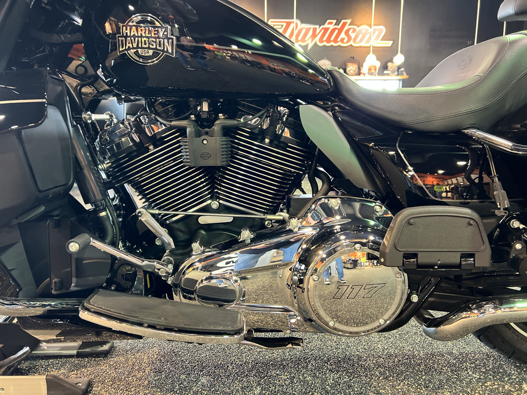 Street Glide® Ultra