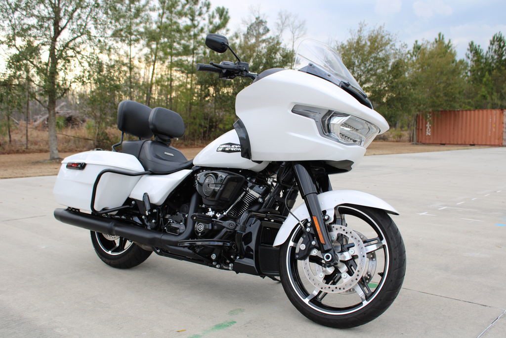 Road Glide®