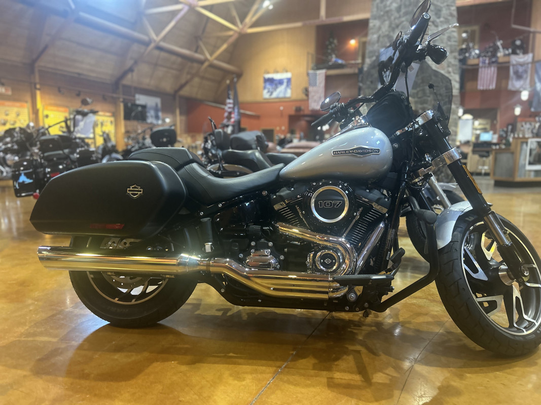 Softail® Sport Glide®