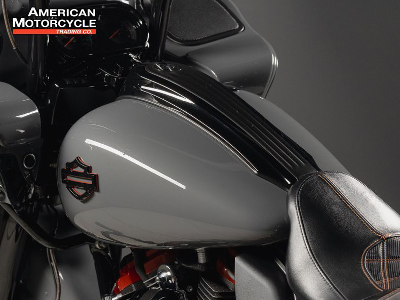 CVO® Road Glide®