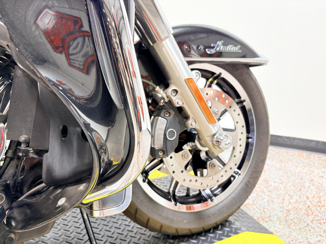 Electra Glide® Ultra Limited® Low