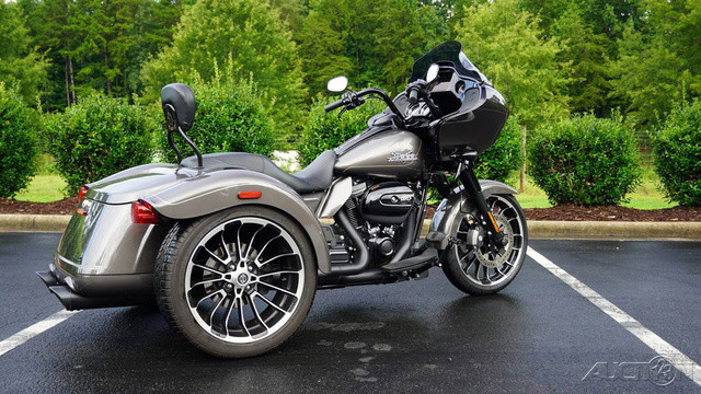 Road Glide® 3