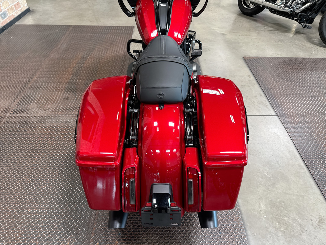 Road Glide®