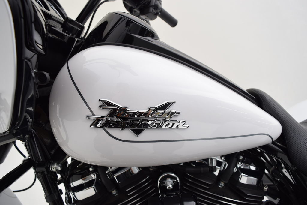 Road Glide® 3