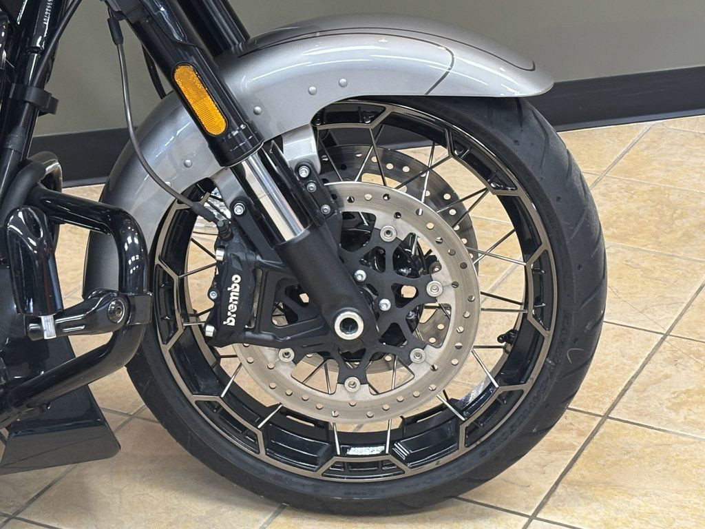 CVO® Street Glide®