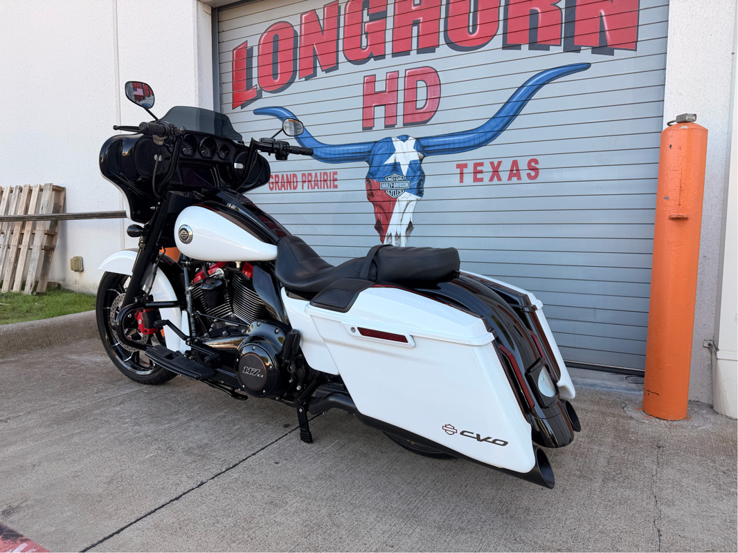 CVO® Street Glide®