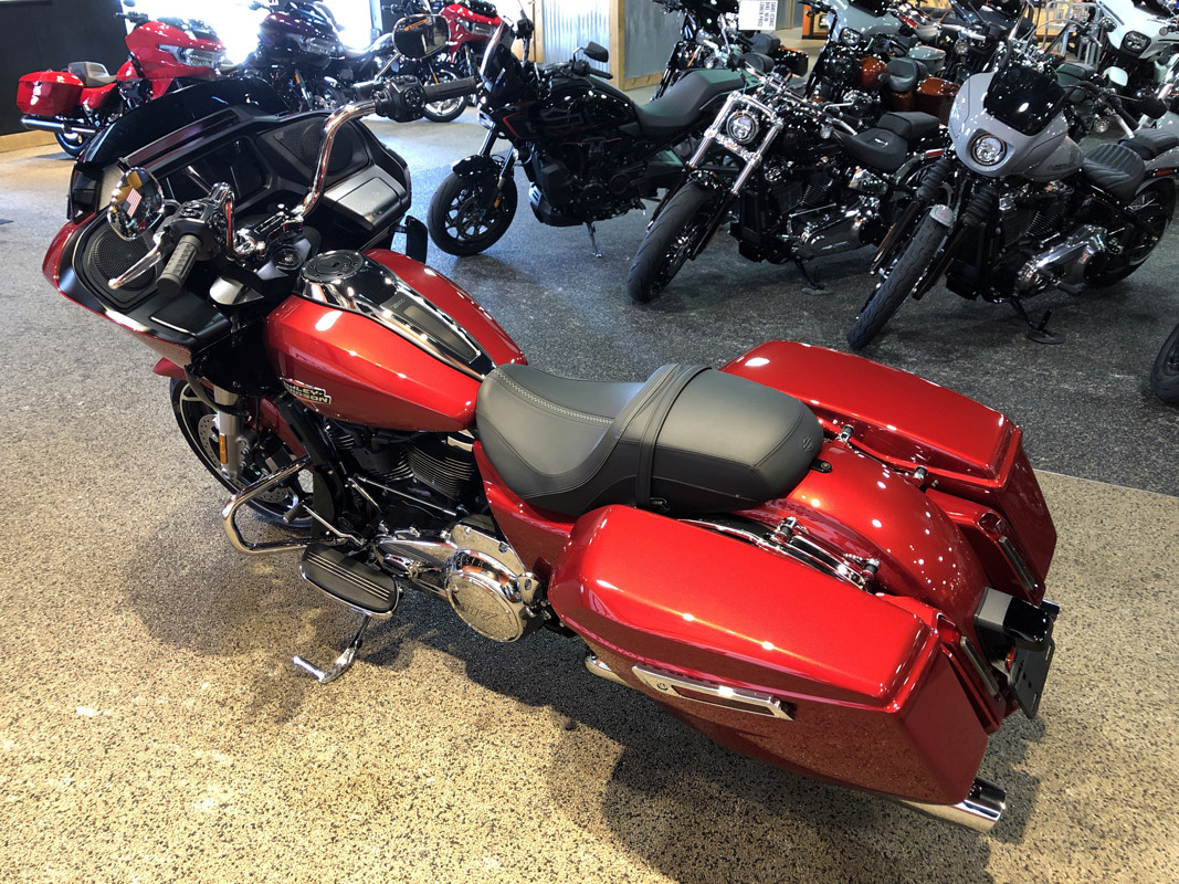 Road Glide®