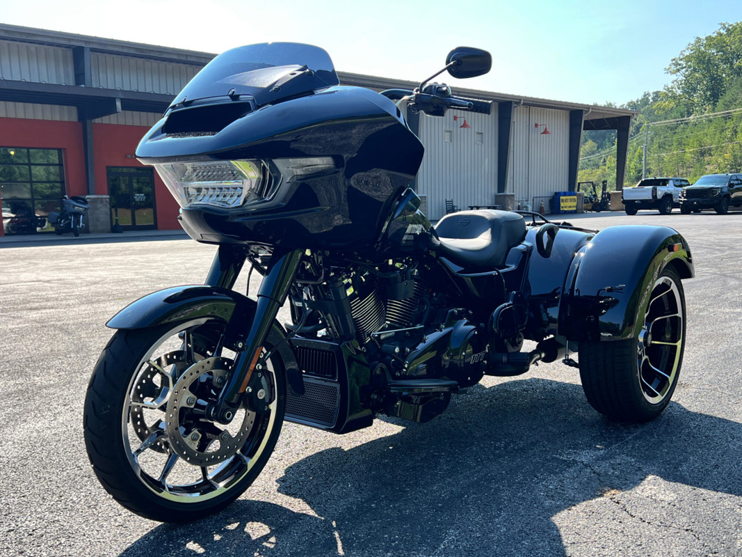 Road Glide® 3
