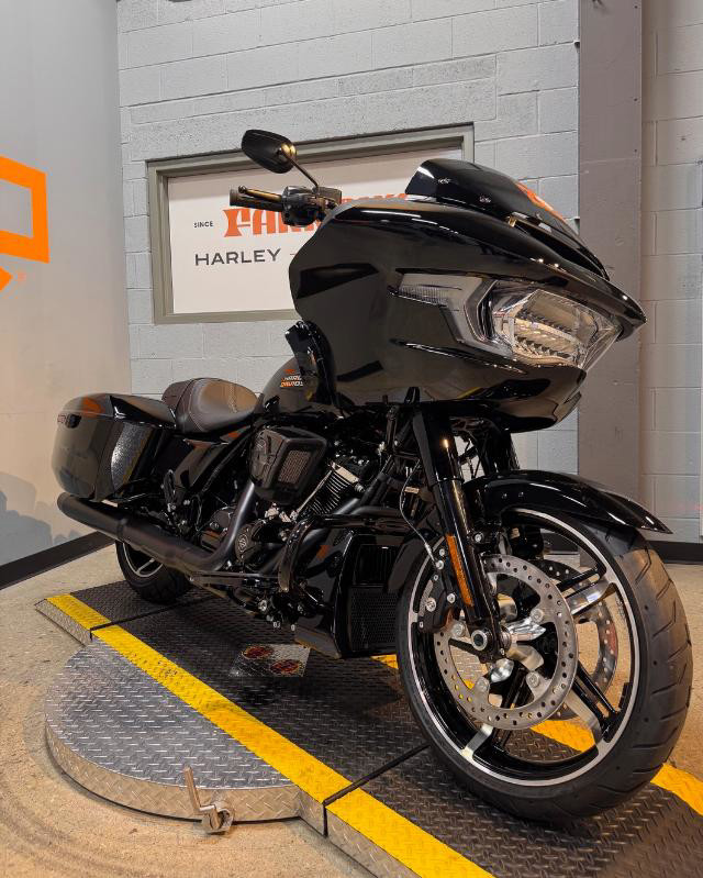 Road Glide®