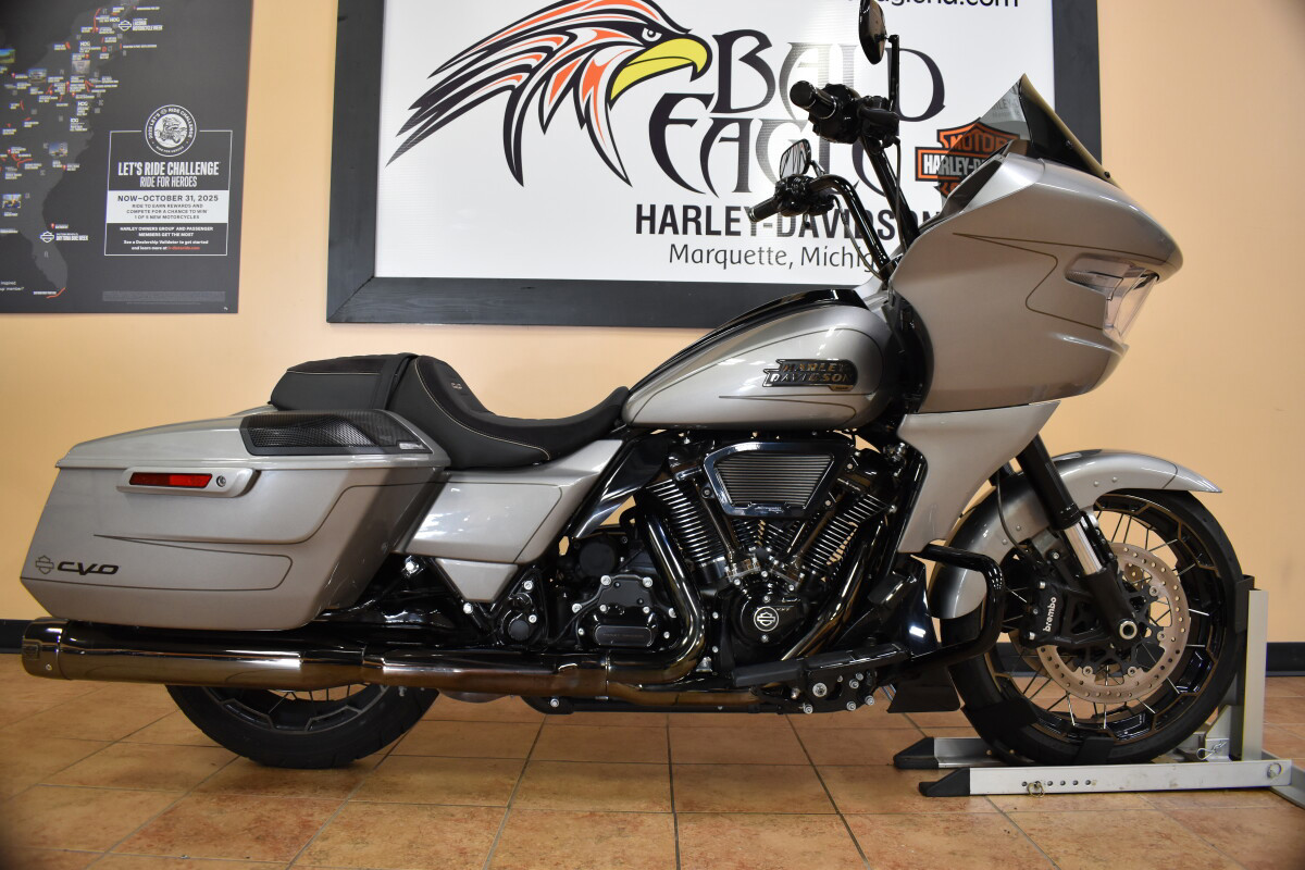 CVO® Road Glide®