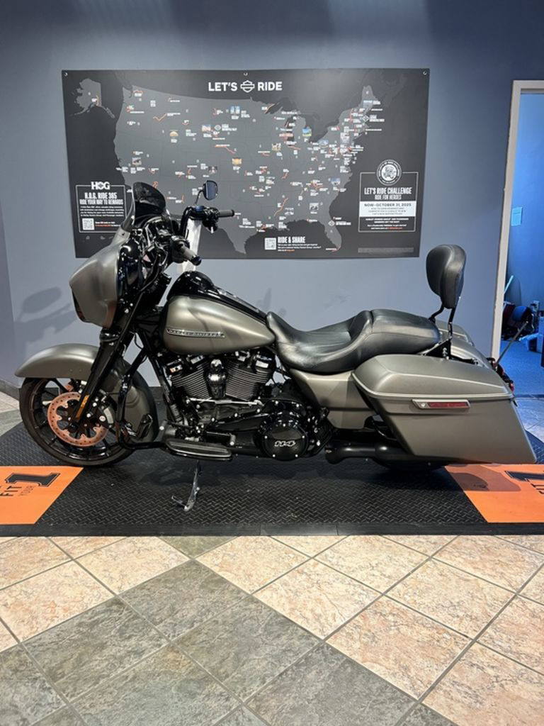 Street Glide® Special