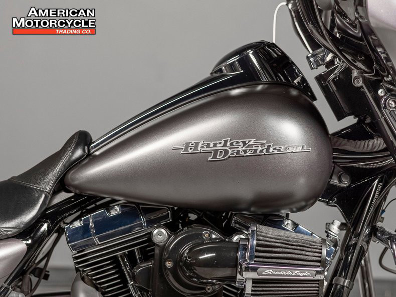 Street Glide® Special