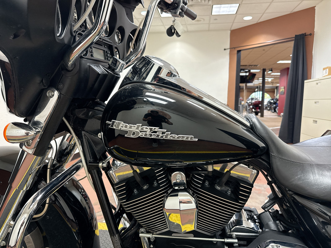 Street Glide®
