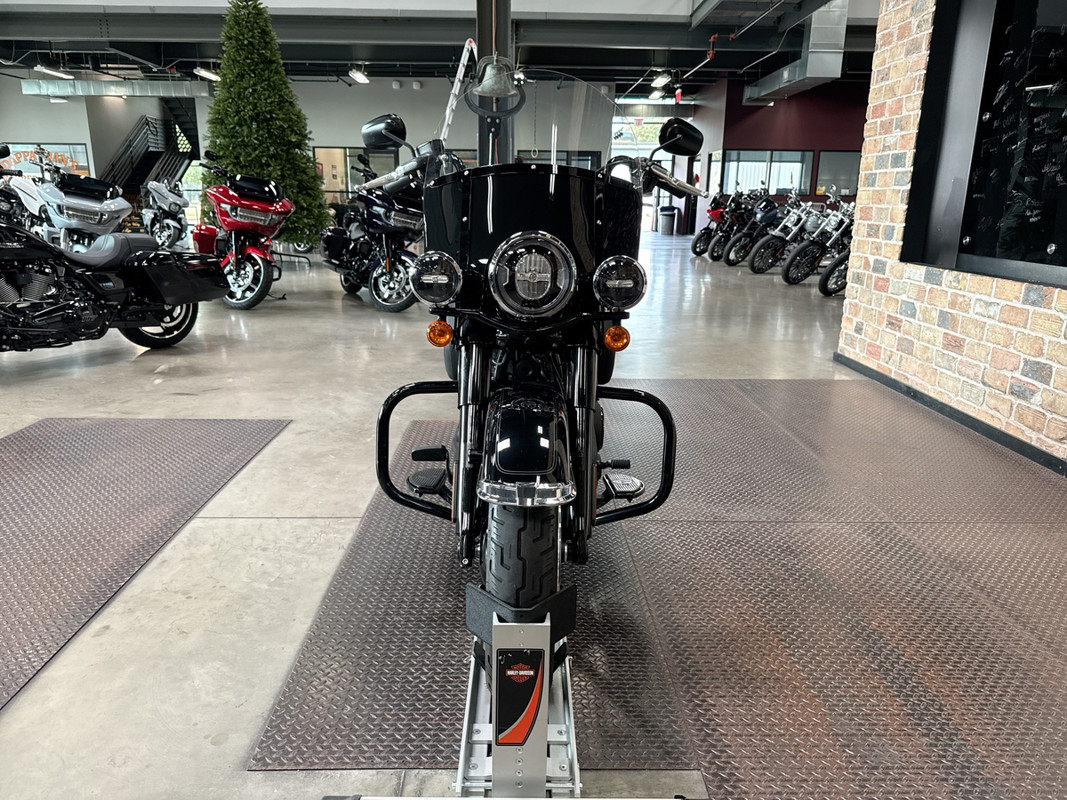 Heritage Classic 114