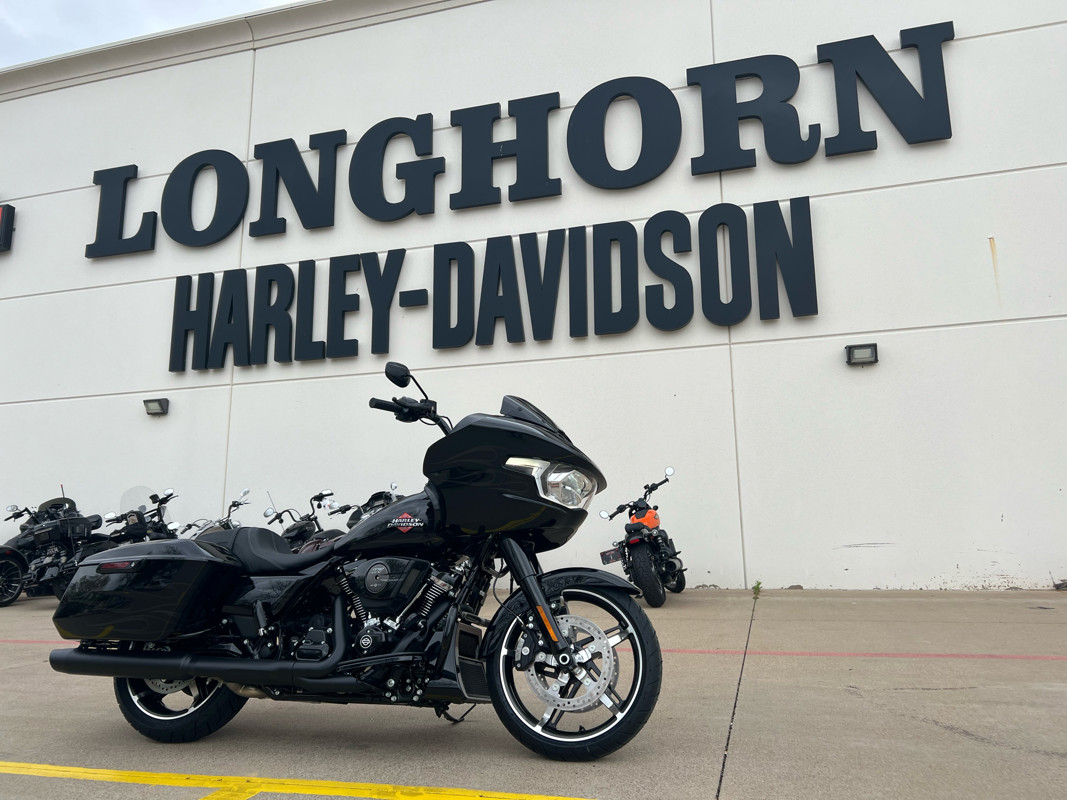 Road Glide®