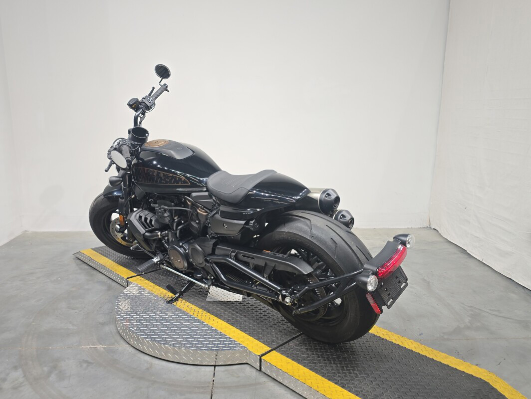 Sportster® S