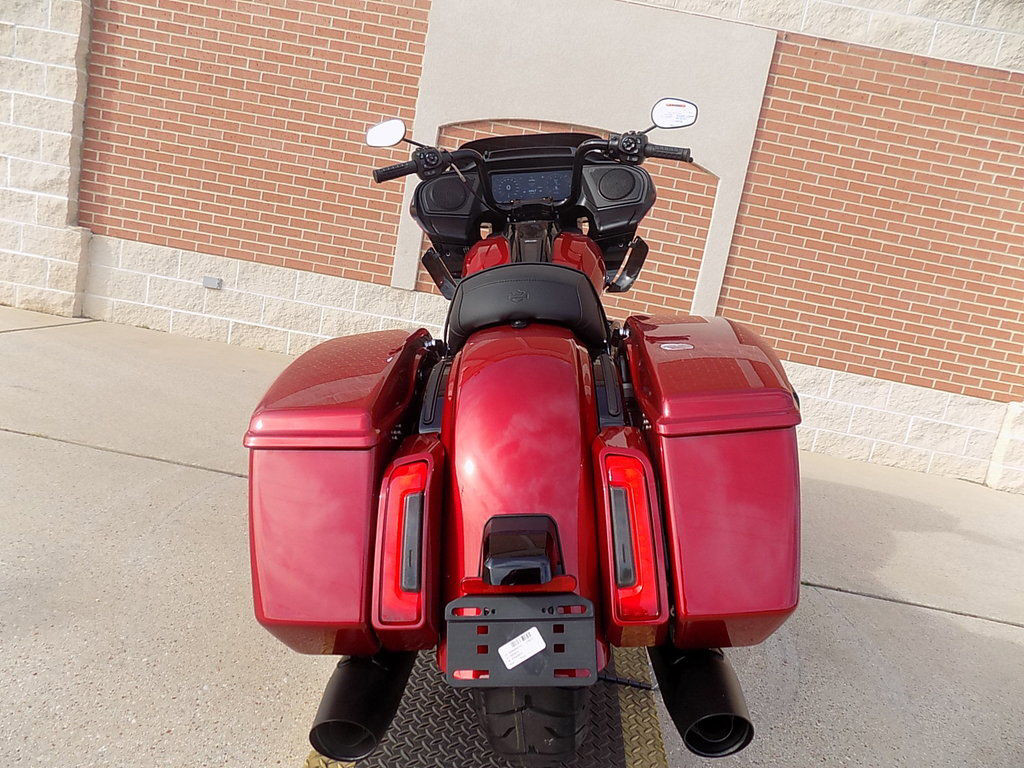 Road Glide®