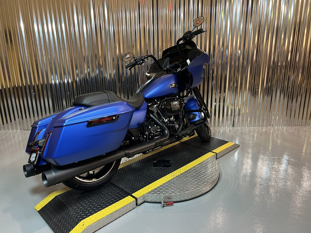 Road Glide®
