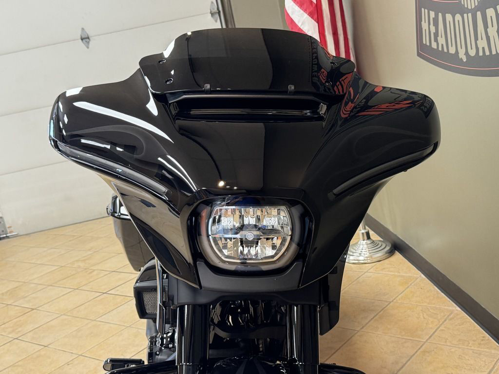 Street Glide®