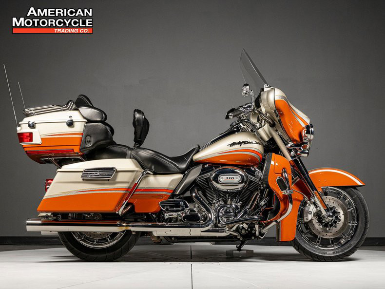 CVO® Ultra Classic® Electra Glide®