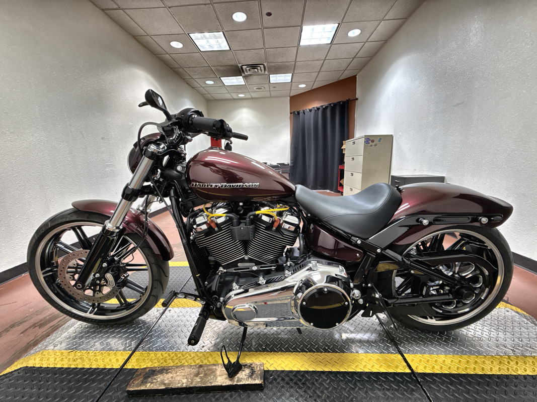 Softail® Breakout®