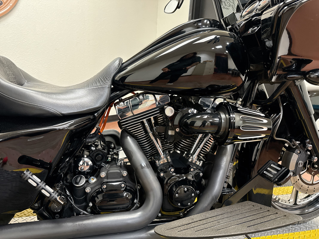 Road Glide® Custom