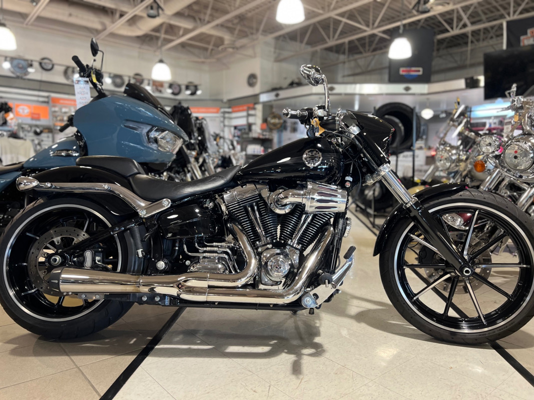 Softail® Breakout®