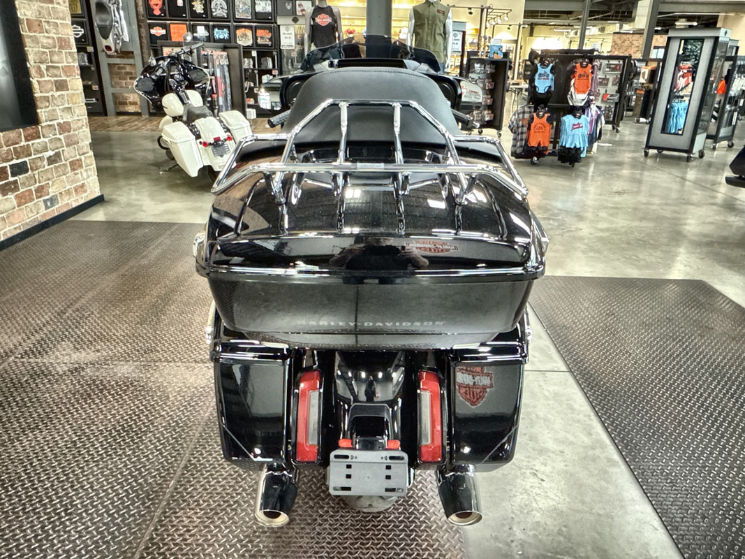 Street Glide® Ultra