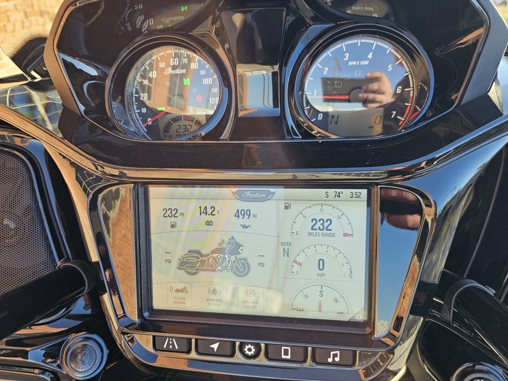 Challenger Dark Horse 112