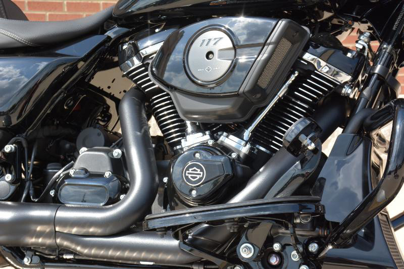 Road Glide®