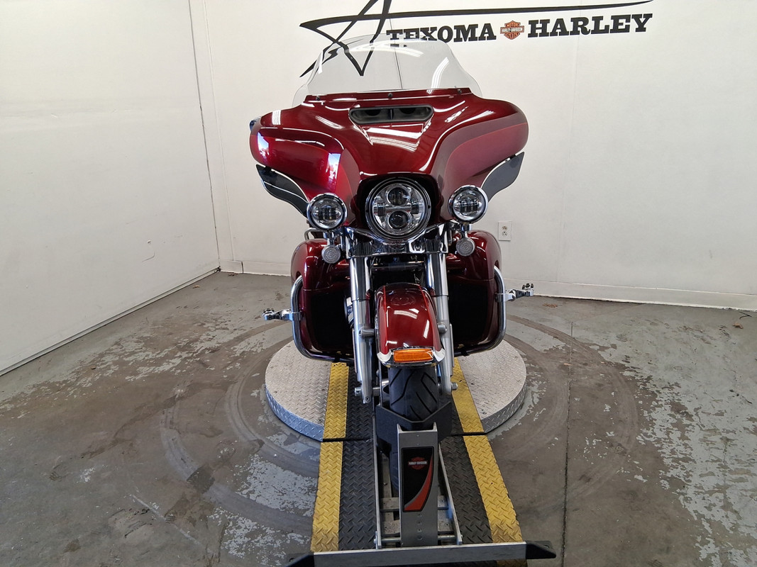 Electra Glide® Ultra Limited® Low